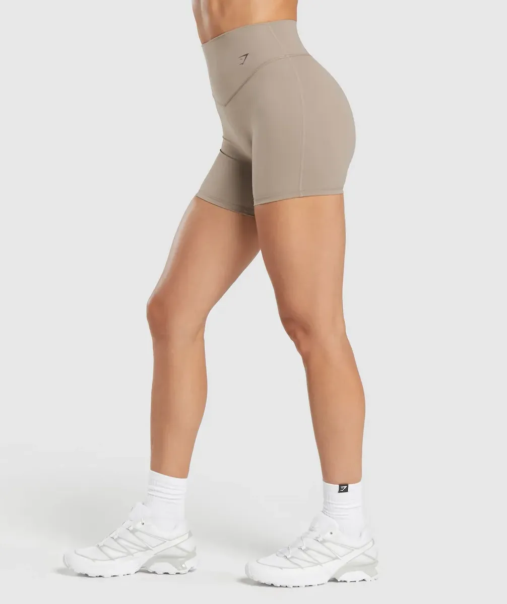 Elevate Shorts - Image 3