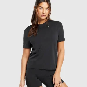 Everyday Seamless T-Shirt