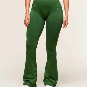 Everyday Seamless Flared Legging